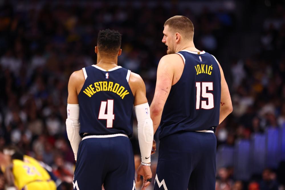 当地政府和 当地政府和